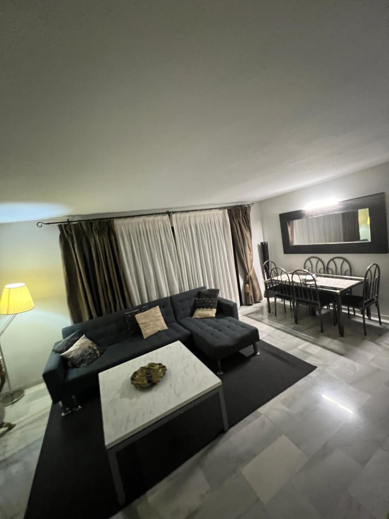 Puerto Banus Apartment *
